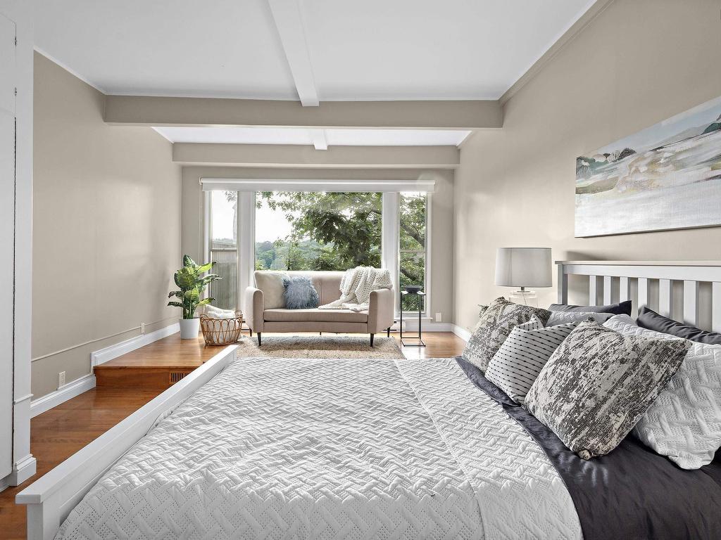 












1084 Ridgewood Drive

,
Halifax,




NS
B3H 3Y4

