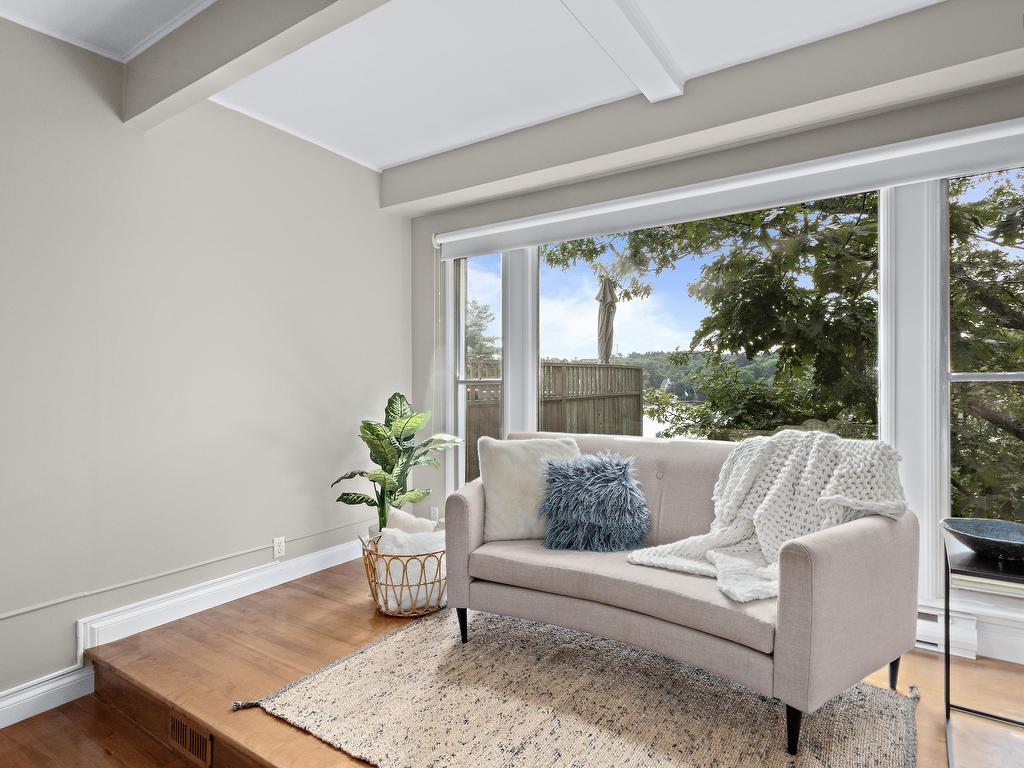 












1084 Ridgewood Drive

,
Halifax,




NS
B3H 3Y4

