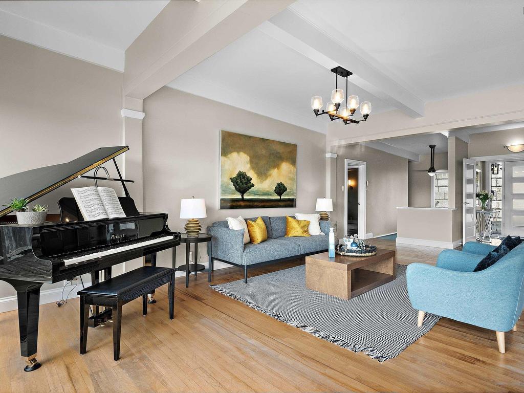 












1084 Ridgewood Drive

,
Halifax,




NS
B3H 3Y4

