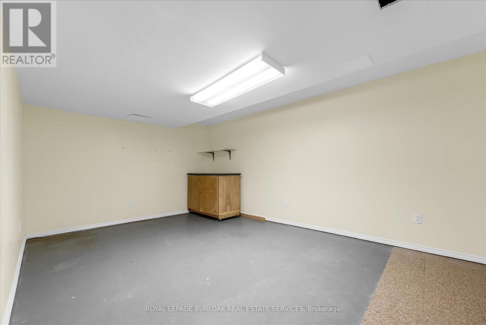 












1 - 10 DAVIDSON BOULEVARD

,
Hamilton,




Ontario
L9H7N9

