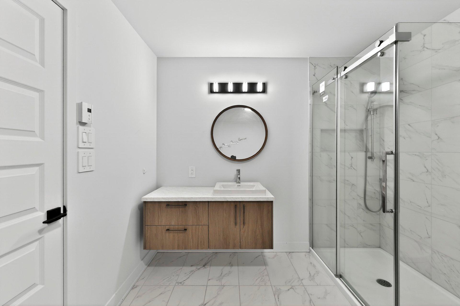 









1668


Rue de la Soeur-Joseph-Émilien

,
Joliette,




QC
J6E9K5

