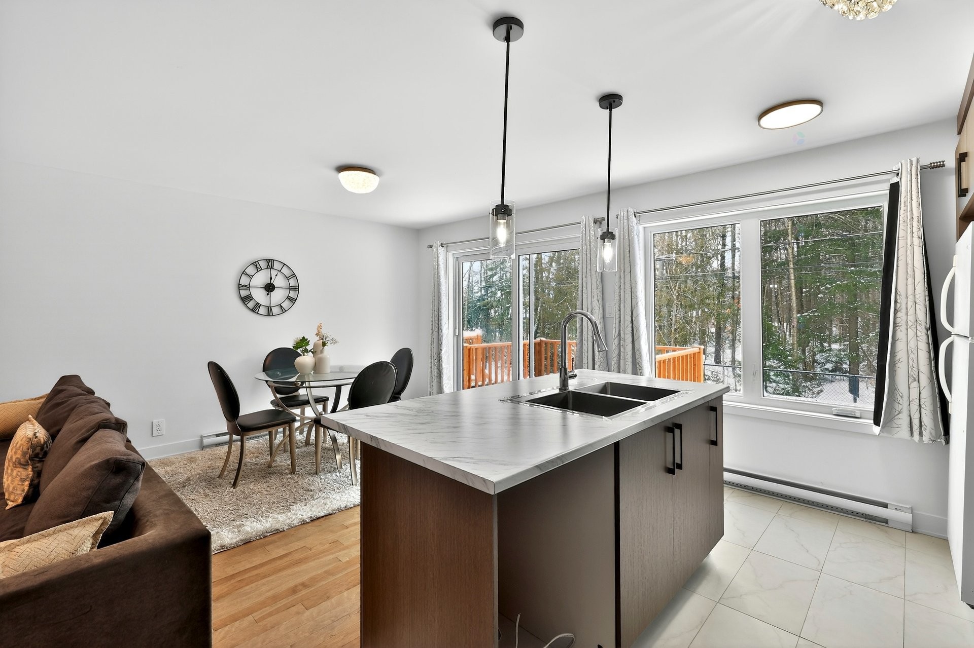 









1668Z


Rue de la Soeur-Joseph-Émilien

,
Joliette,




QC
J6E9K5

