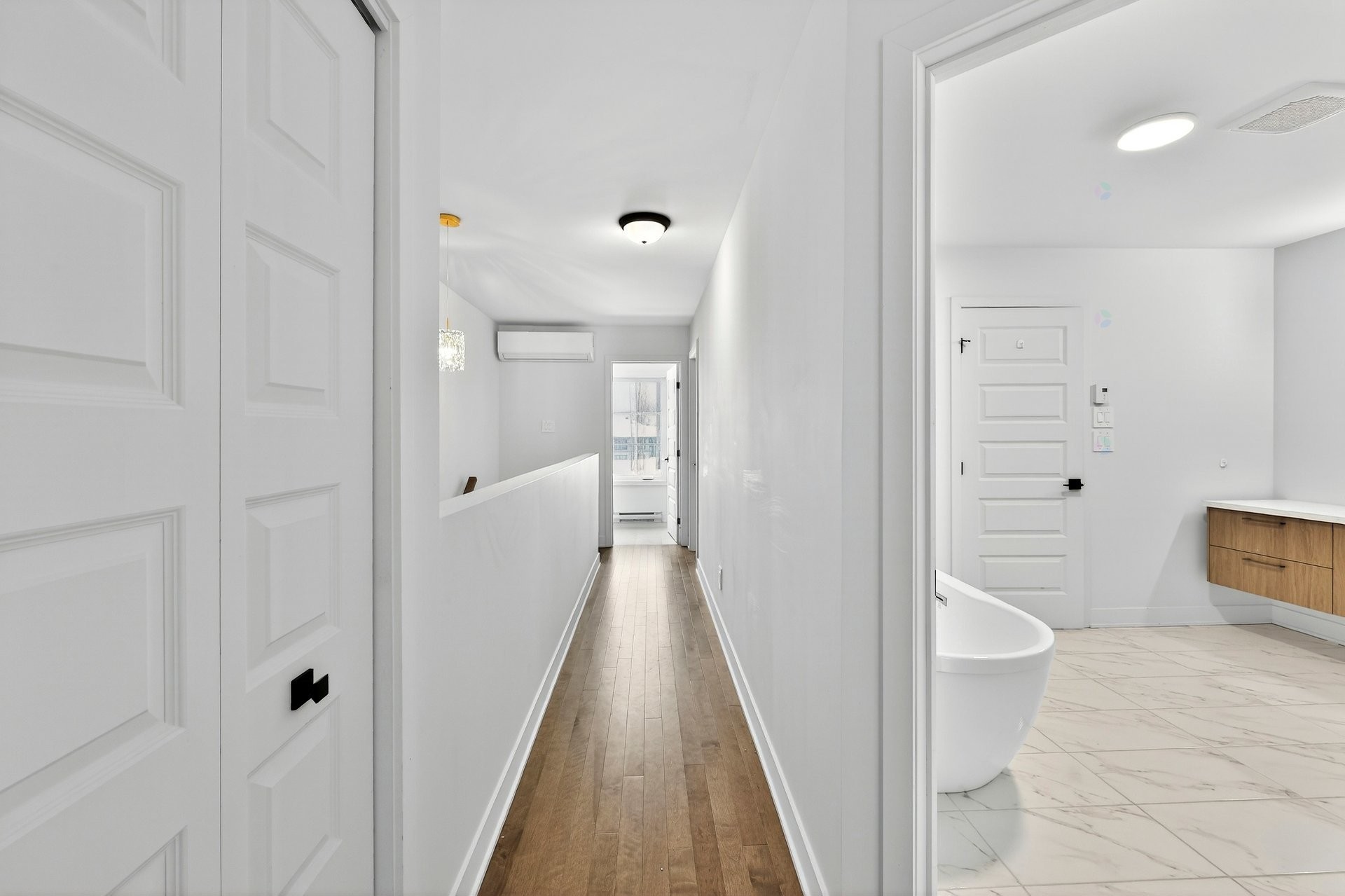 









1668Z


Rue de la Soeur-Joseph-Émilien

,
Joliette,




QC
J6E9K5

