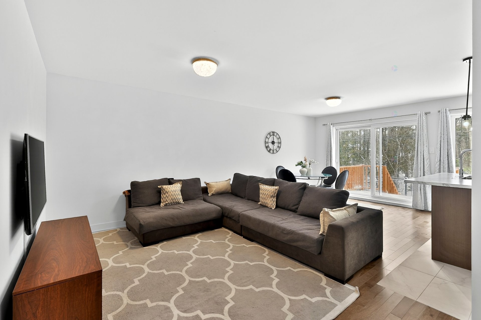 









1668Z


Rue de la Soeur-Joseph-Émilien

,
Joliette,




QC
J6E9K5

