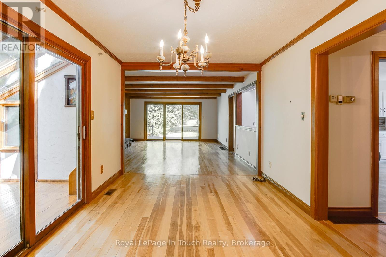 












236 CONCESSION 12 ROAD W

,
Tiny,




Ontario
L0L2J0

