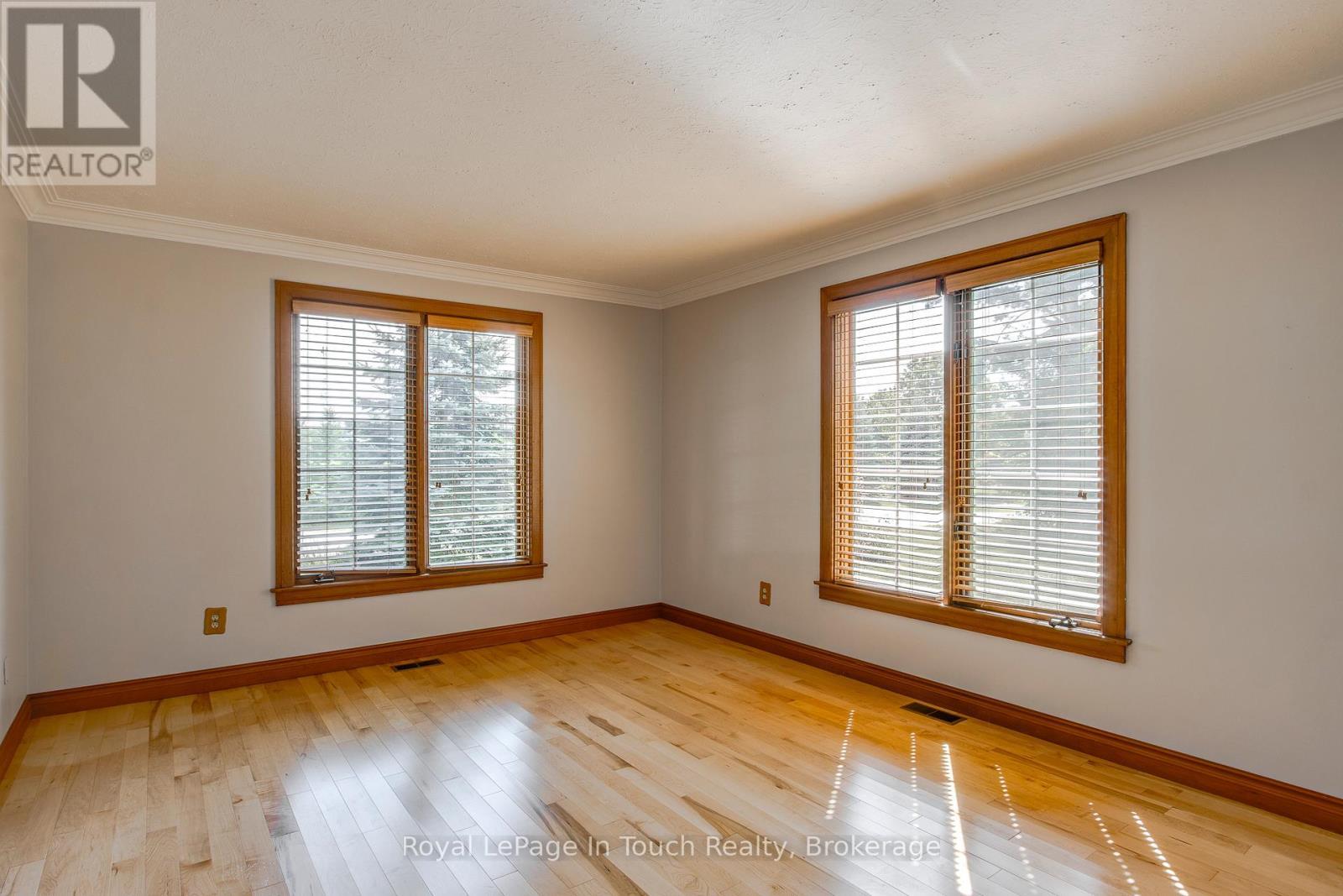 












236 CONCESSION 12 ROAD W

,
Tiny,




Ontario
L0L2J0

