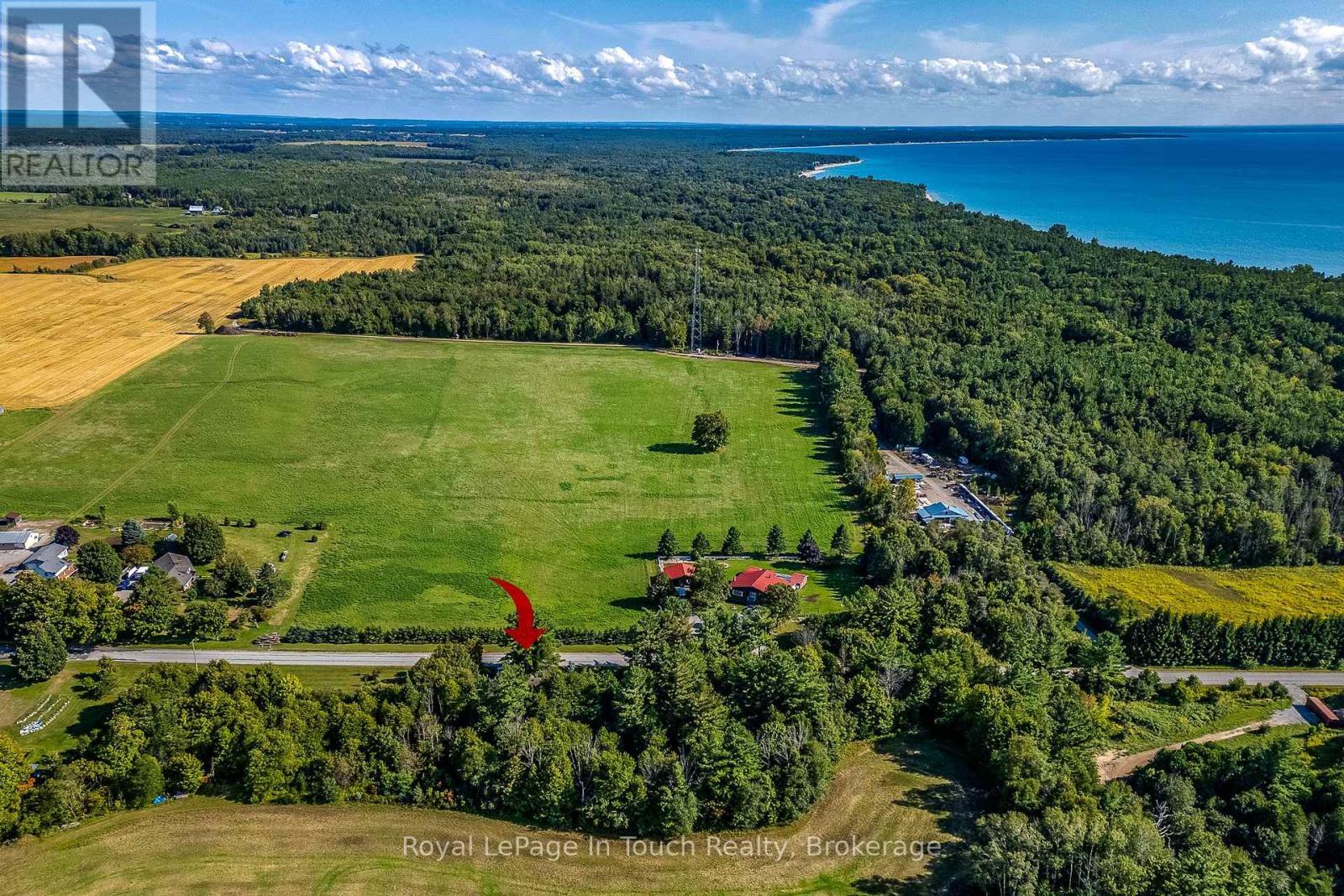 












236 CONCESSION 12 ROAD W

,
Tiny,




Ontario
L0L2J0

