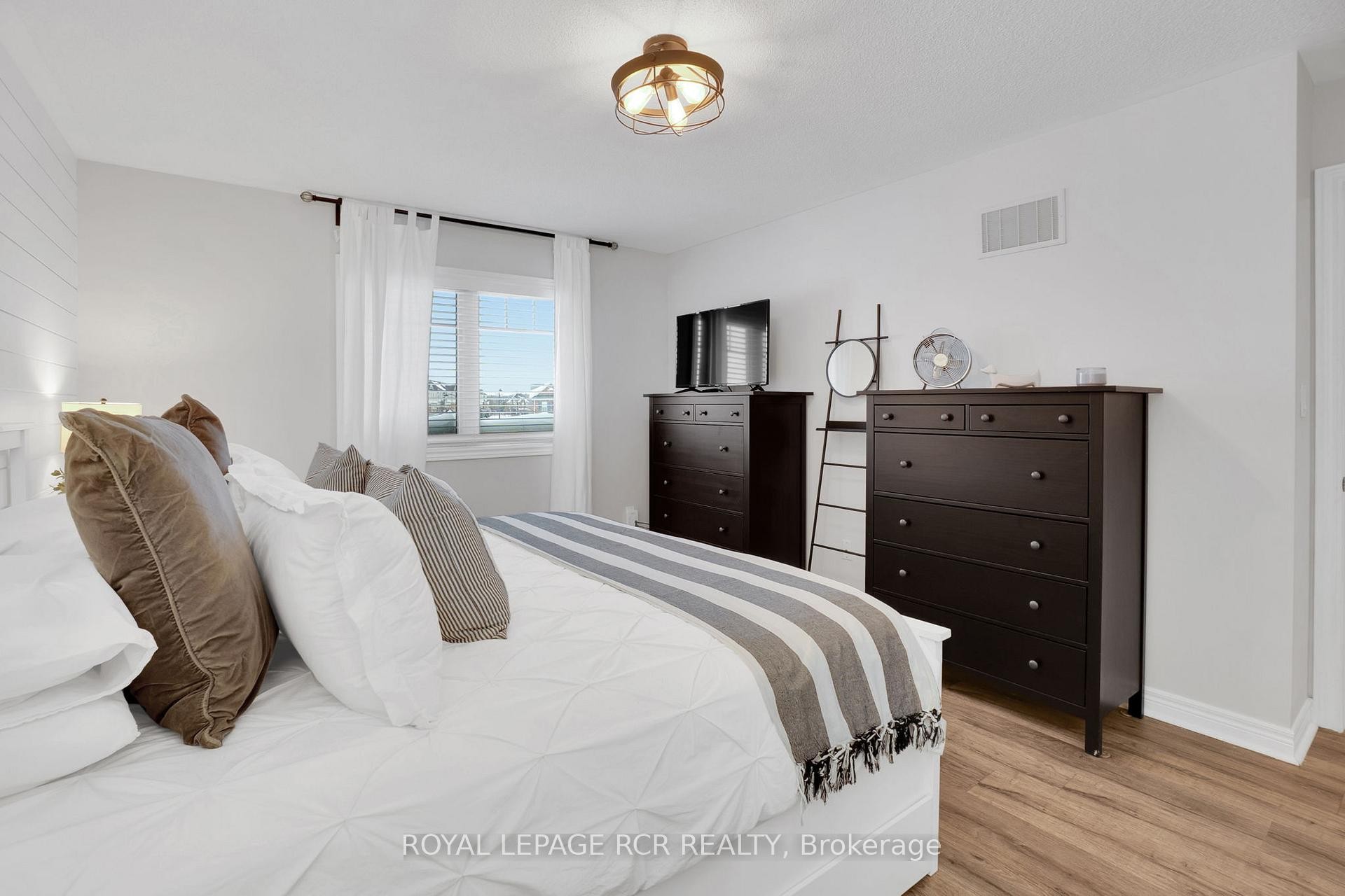 









8


Mcelroy

Court,
Caledon,




ON
L7C 3X2

