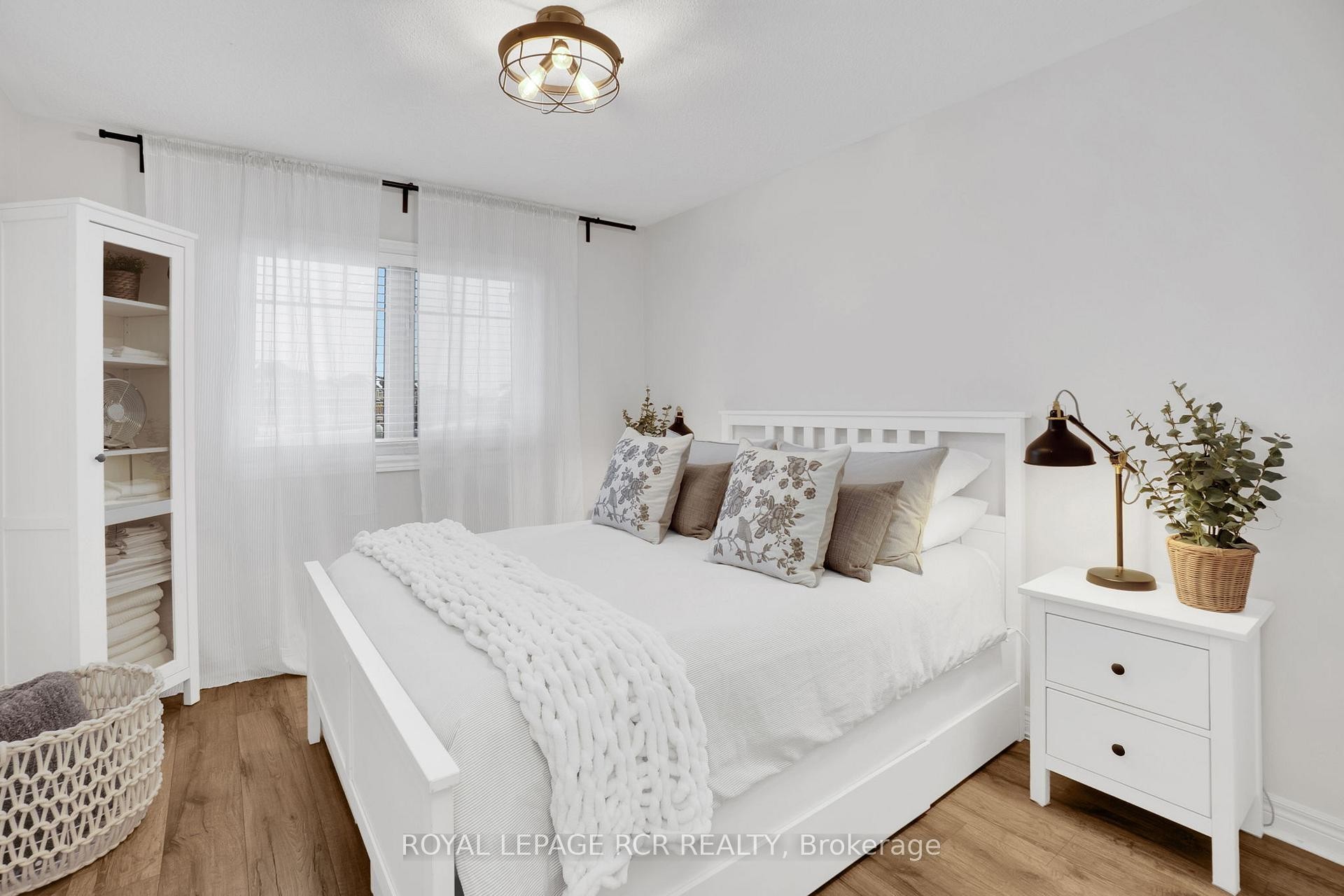 









8


Mcelroy

Court,
Caledon,




ON
L7C 3X2

