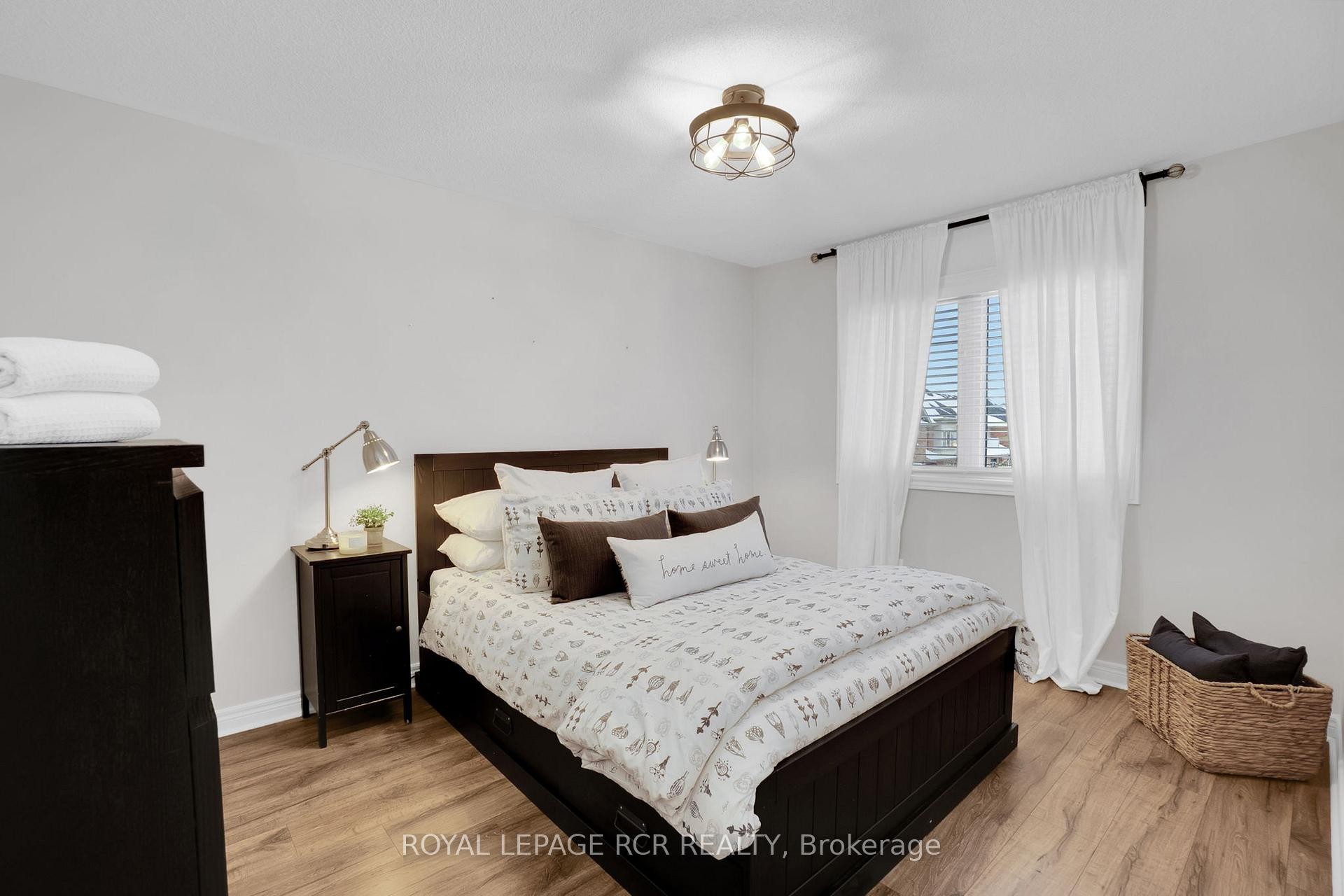 









8


Mcelroy

Court,
Caledon,




ON
L7C 3X2

