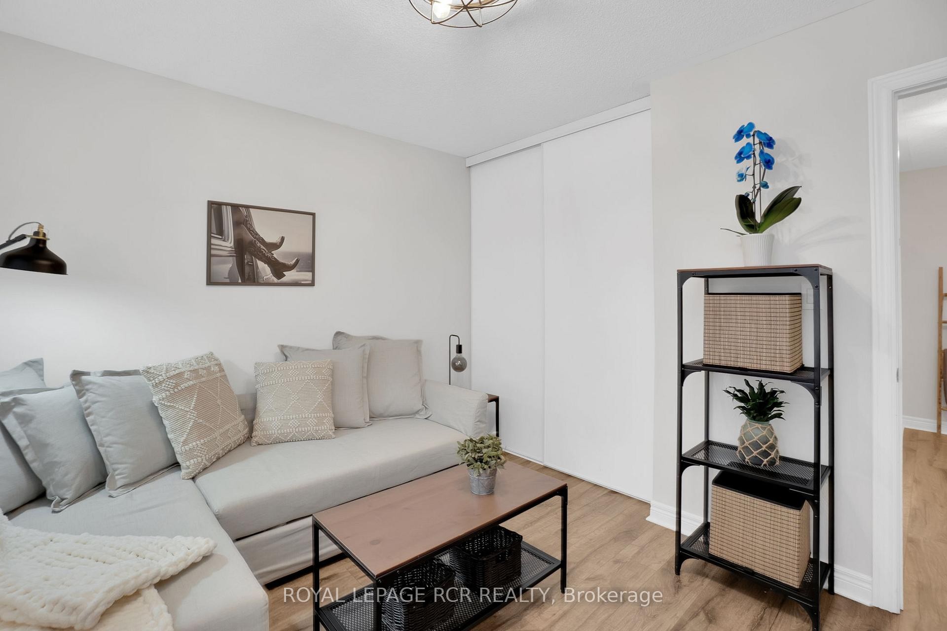 









8


Mcelroy

Court,
Caledon,




ON
L7C 3X2

