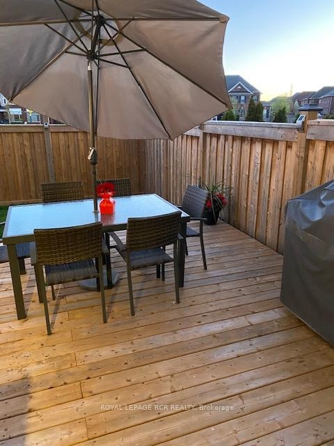 









8


Mcelroy

Court,
Caledon,




ON
L7C 3X2

