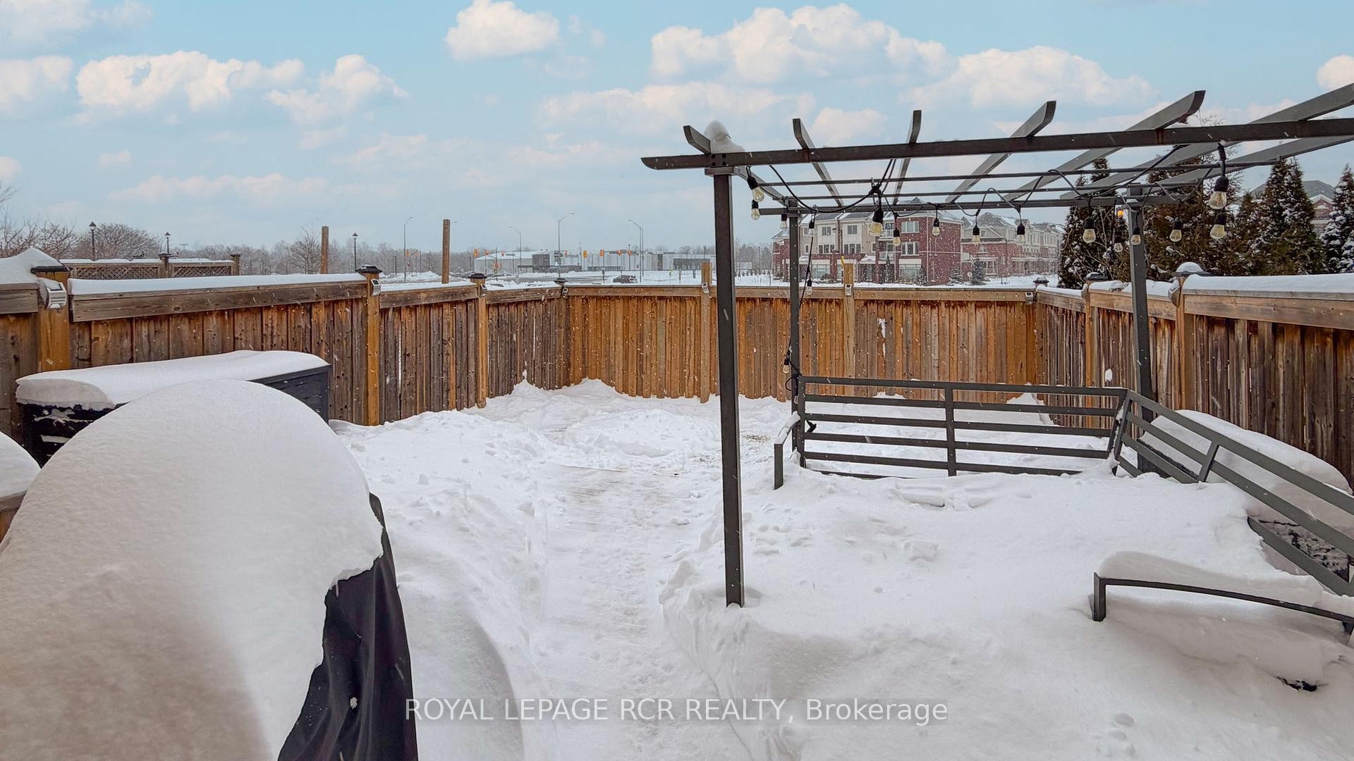 









8


Mcelroy

Court,
Caledon,




ON
L7C 3X2

