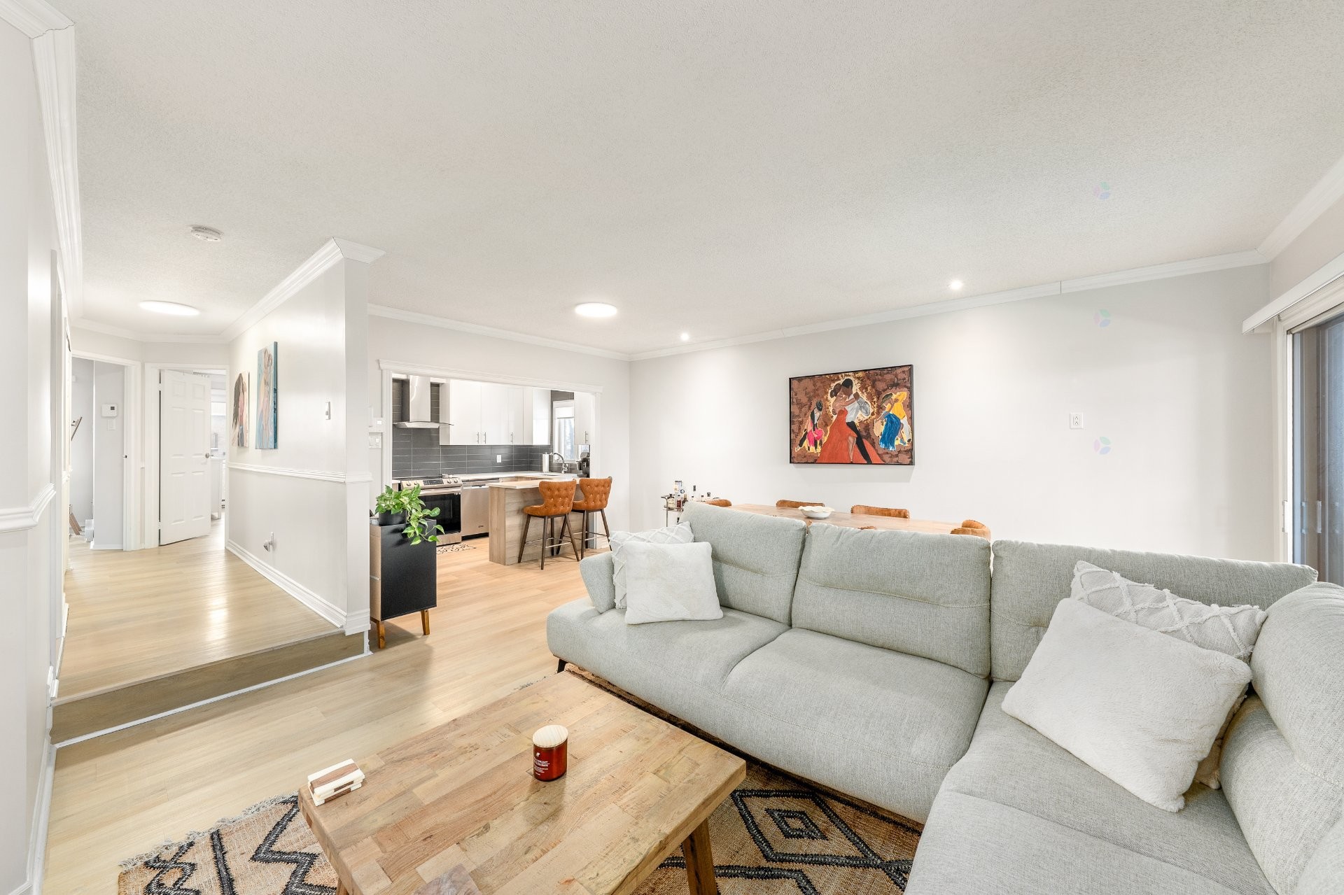 









435


Boul. Dagenais E.

, 55,
Laval (Vimont),




QC
H7M5G8

