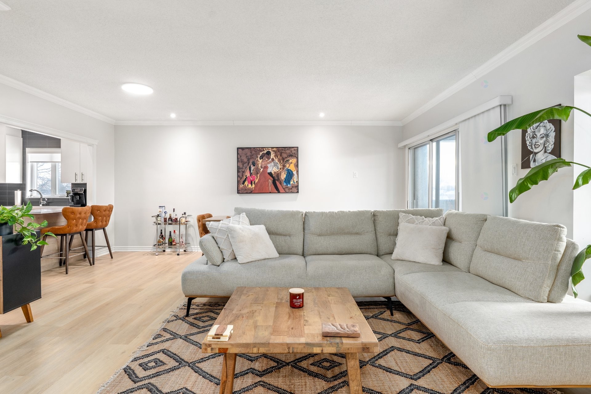 









435


Boul. Dagenais E.

, 55,
Laval (Vimont),




QC
H7M5G8

