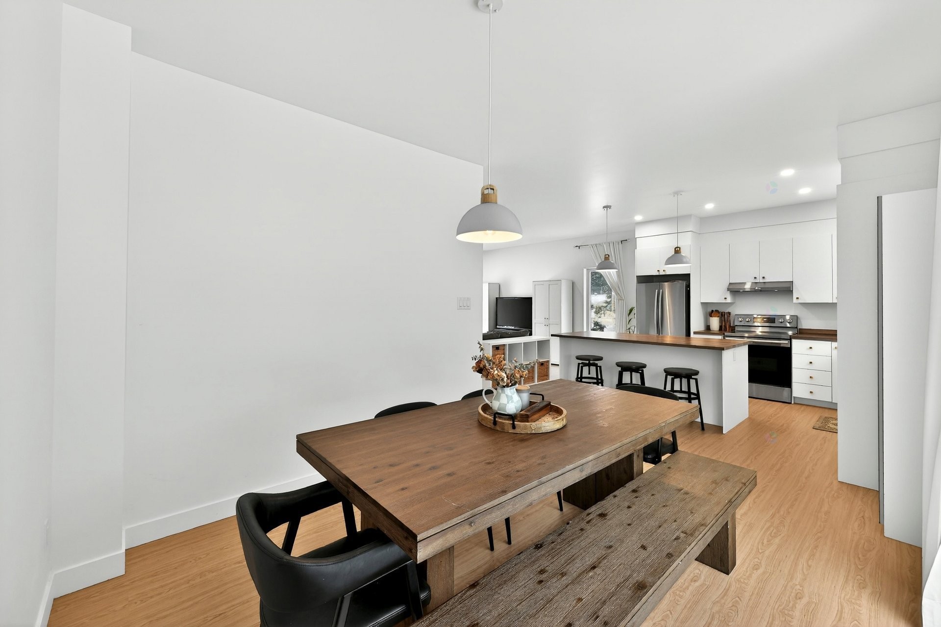 









3928


Rue Montcalm

,
Rawdon,




QC
J0K1S0

