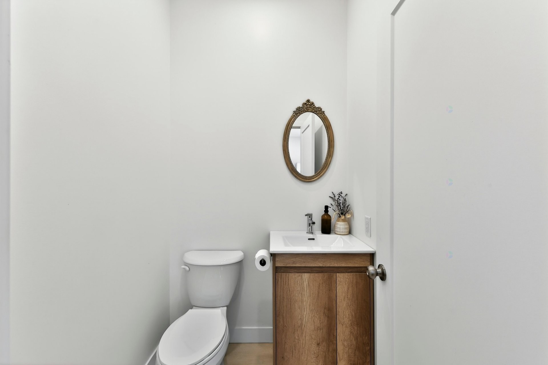 









3928


Rue Montcalm

,
Rawdon,




QC
J0K1S0

