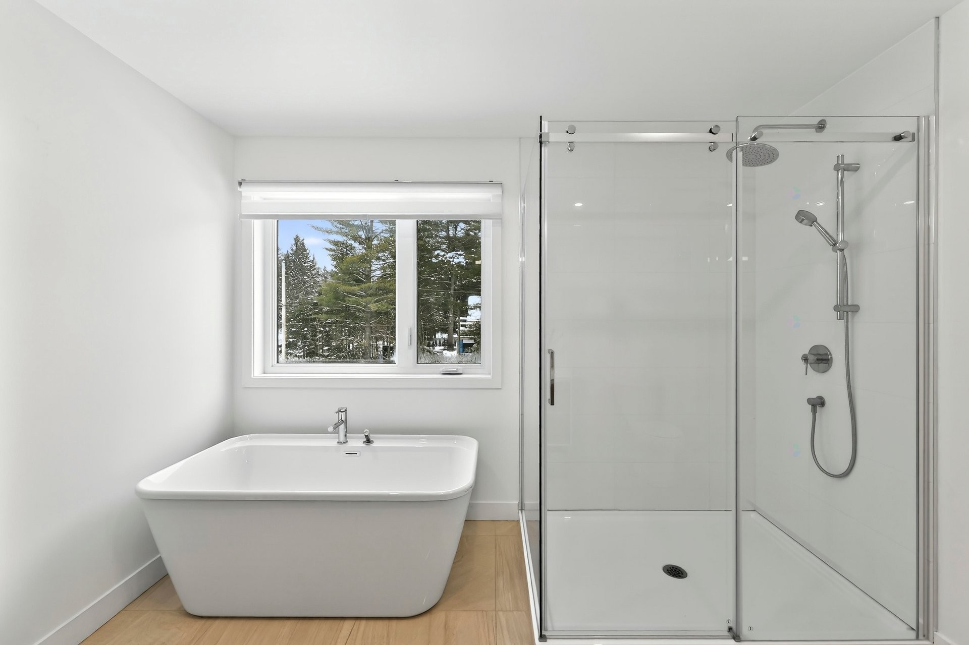 









3928


Rue Montcalm

,
Rawdon,




QC
J0K1S0

