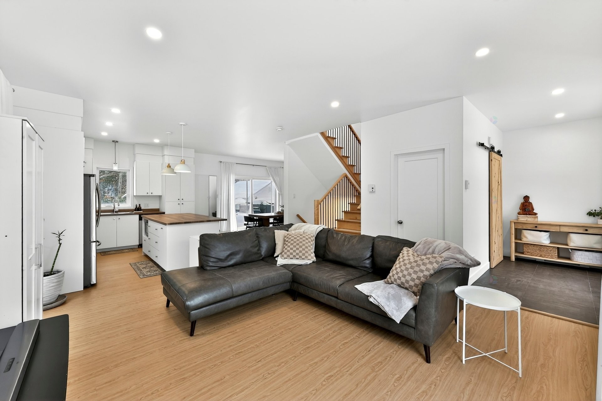 









3928


Rue Montcalm

,
Rawdon,




QC
J0K1S0

