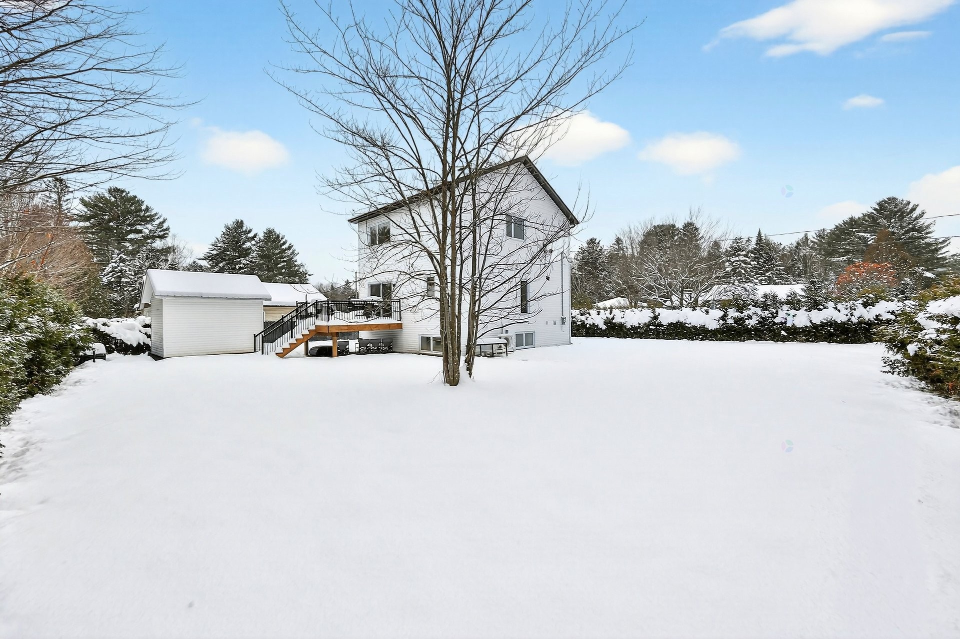 









3928


Rue Montcalm

,
Rawdon,




QC
J0K1S0

