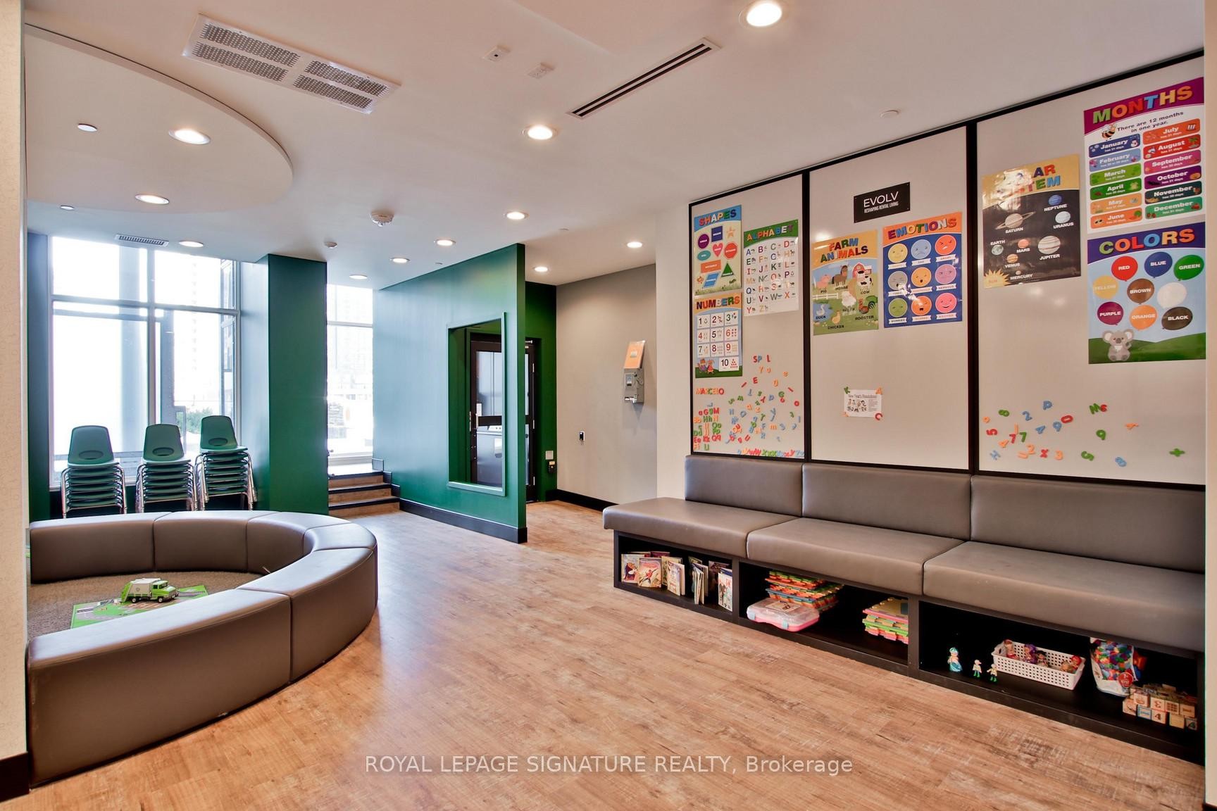 









25


Nicholas

Avenue, 2706,
Toronto,




ON
M5A 0M9

