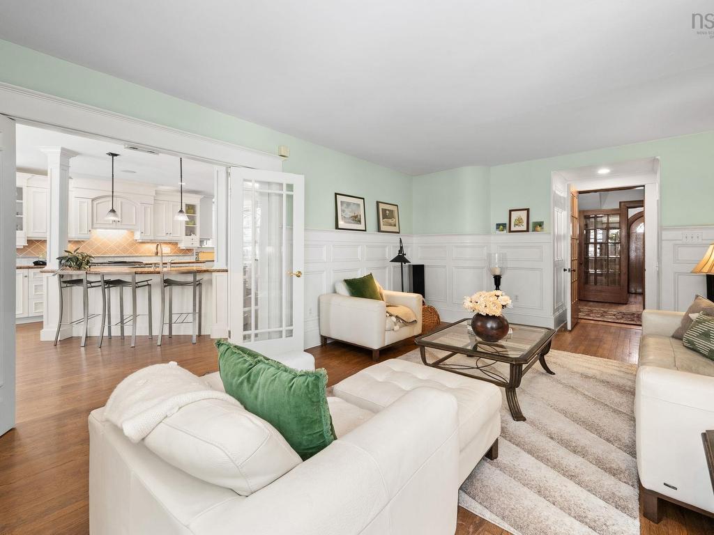 












1950 Connaught Avenue

,
Halifax,




NS
B3H 4E1

