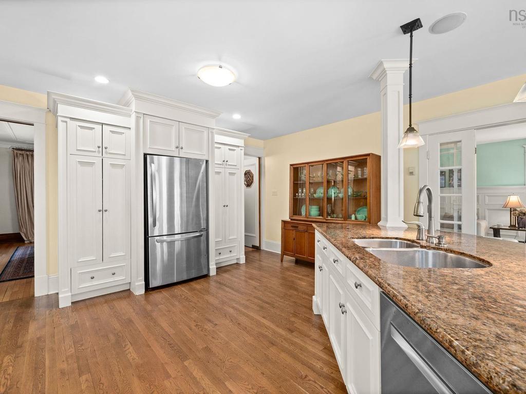 












1950 Connaught Avenue

,
Halifax,




NS
B3H 4E1

