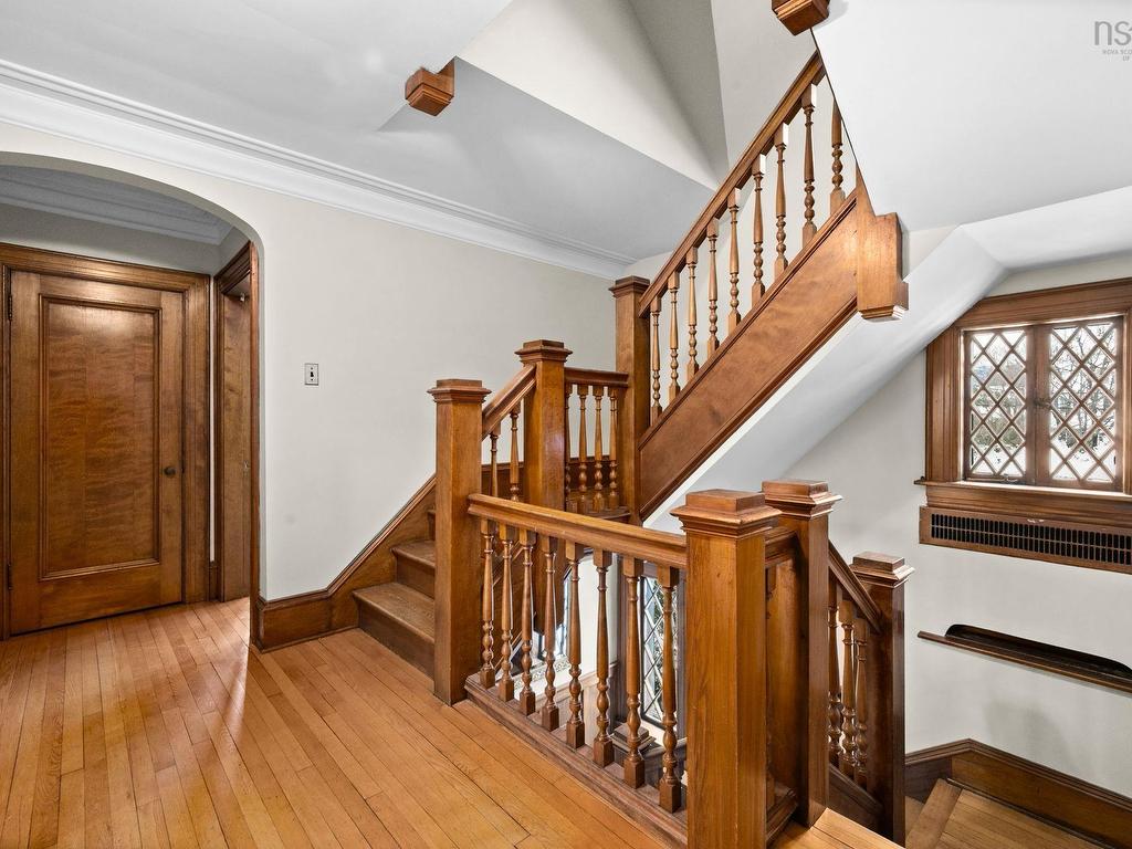 












1950 Connaught Avenue

,
Halifax,




NS
B3H 4E1

