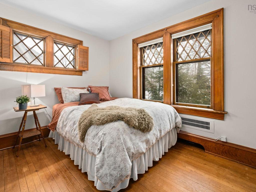 












1950 Connaught Avenue

,
Halifax,




NS
B3H 4E1

