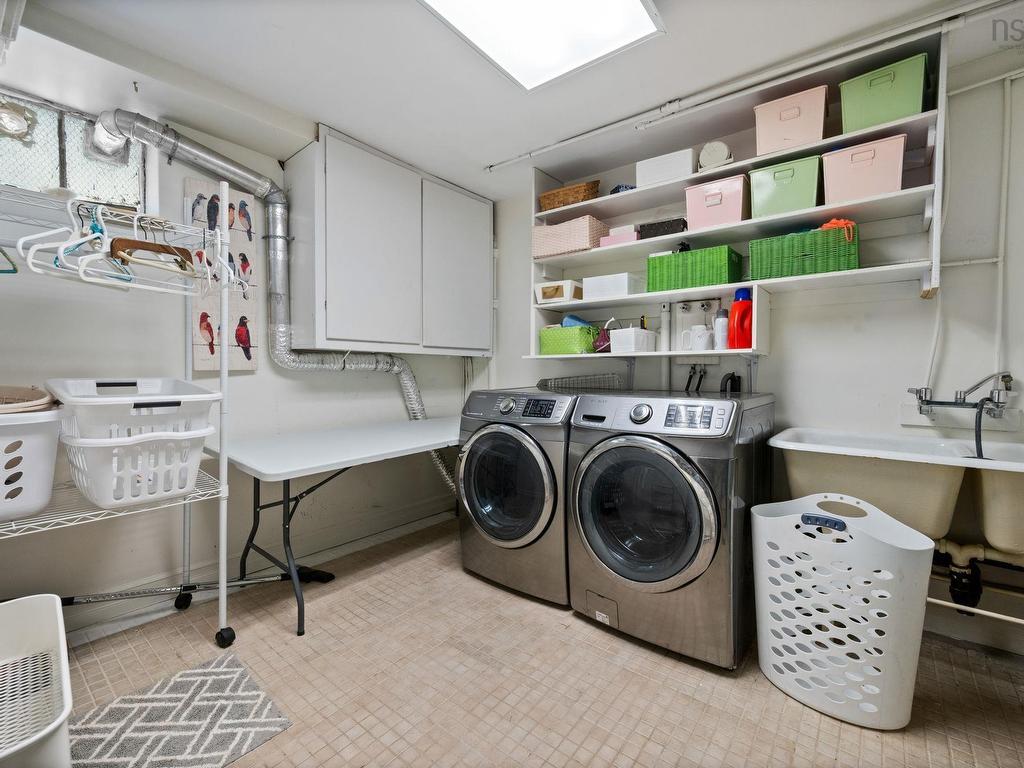 












1950 Connaught Avenue

,
Halifax,




NS
B3H 4E1

