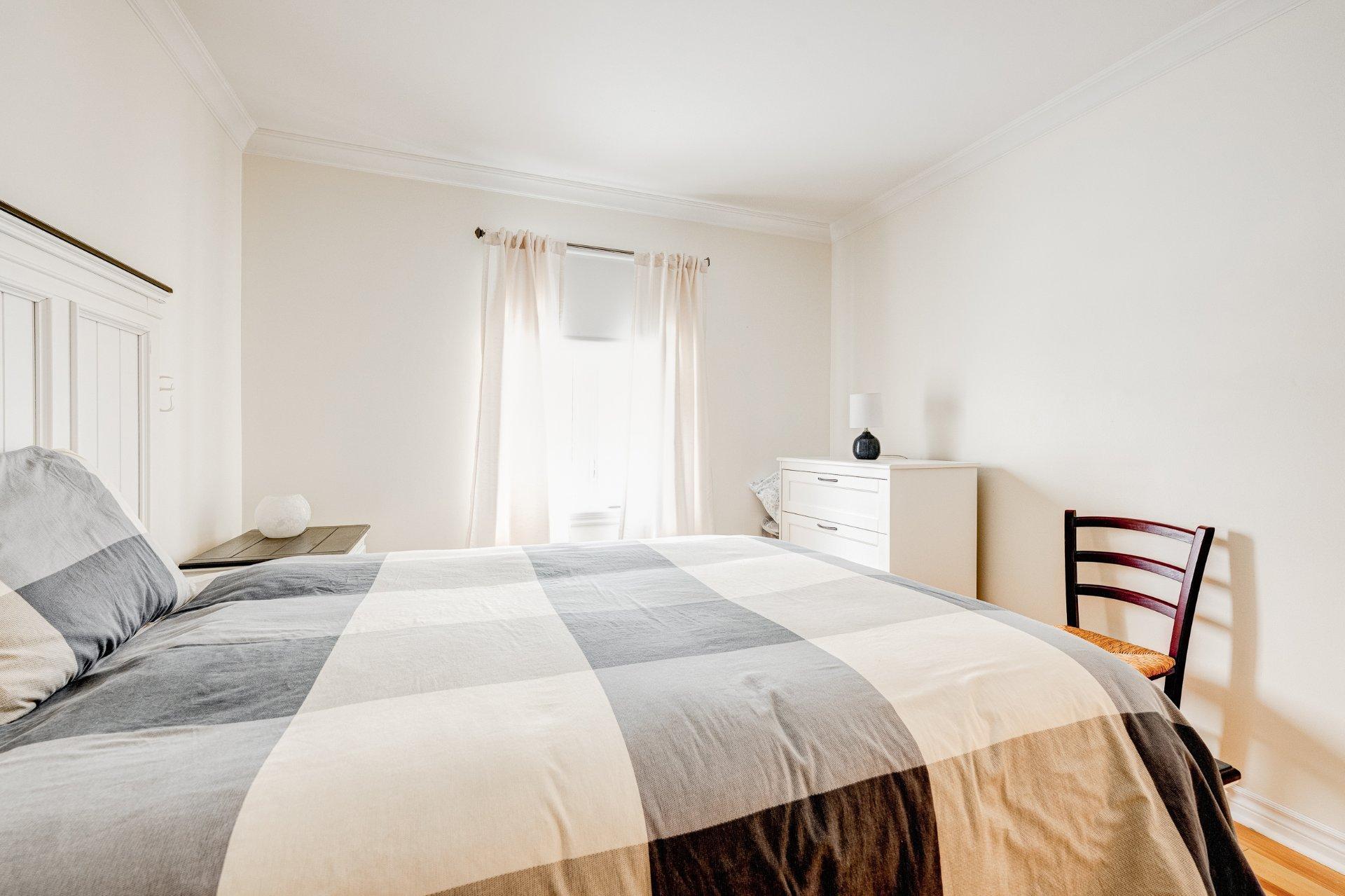 









87


Rue de Caplan

,
Blainville,




QC
J7B1J1

