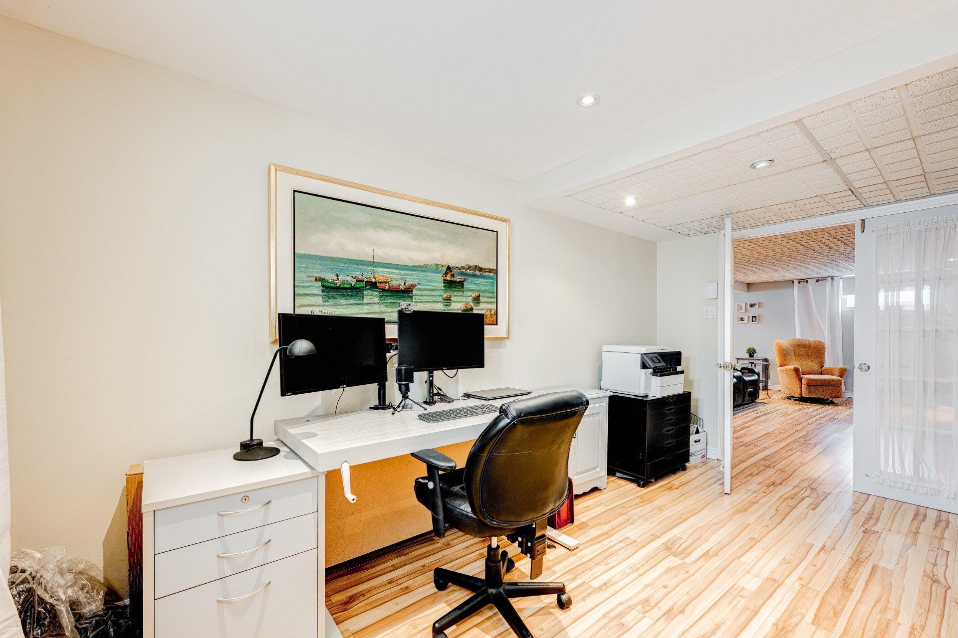 









87


Rue de Caplan

,
Blainville,




QC
J7B1J1

