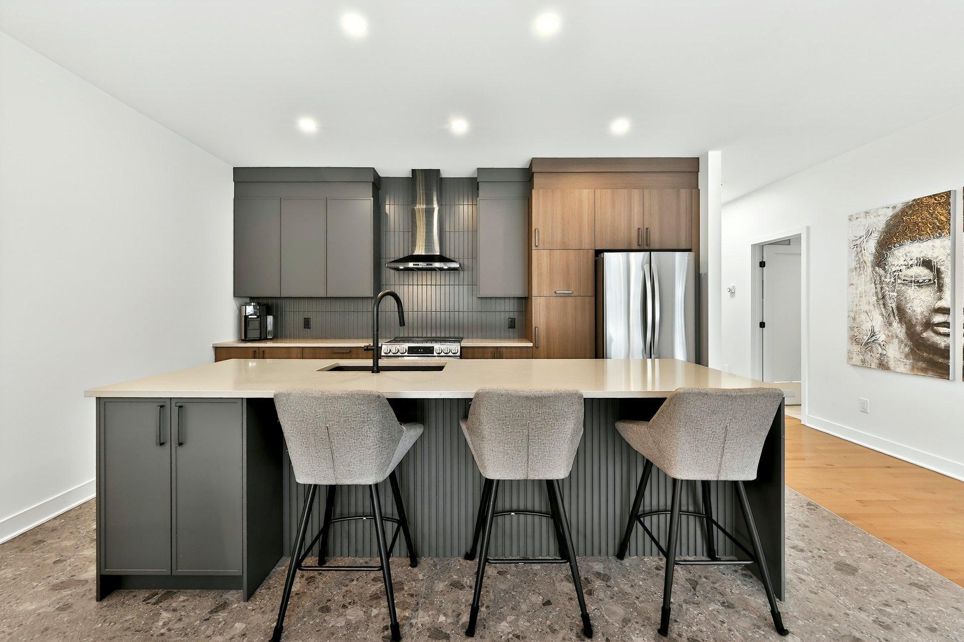 









3875


Rue Léon-Landry

,
Sainte-Julienne,




QC
J0K2T0

