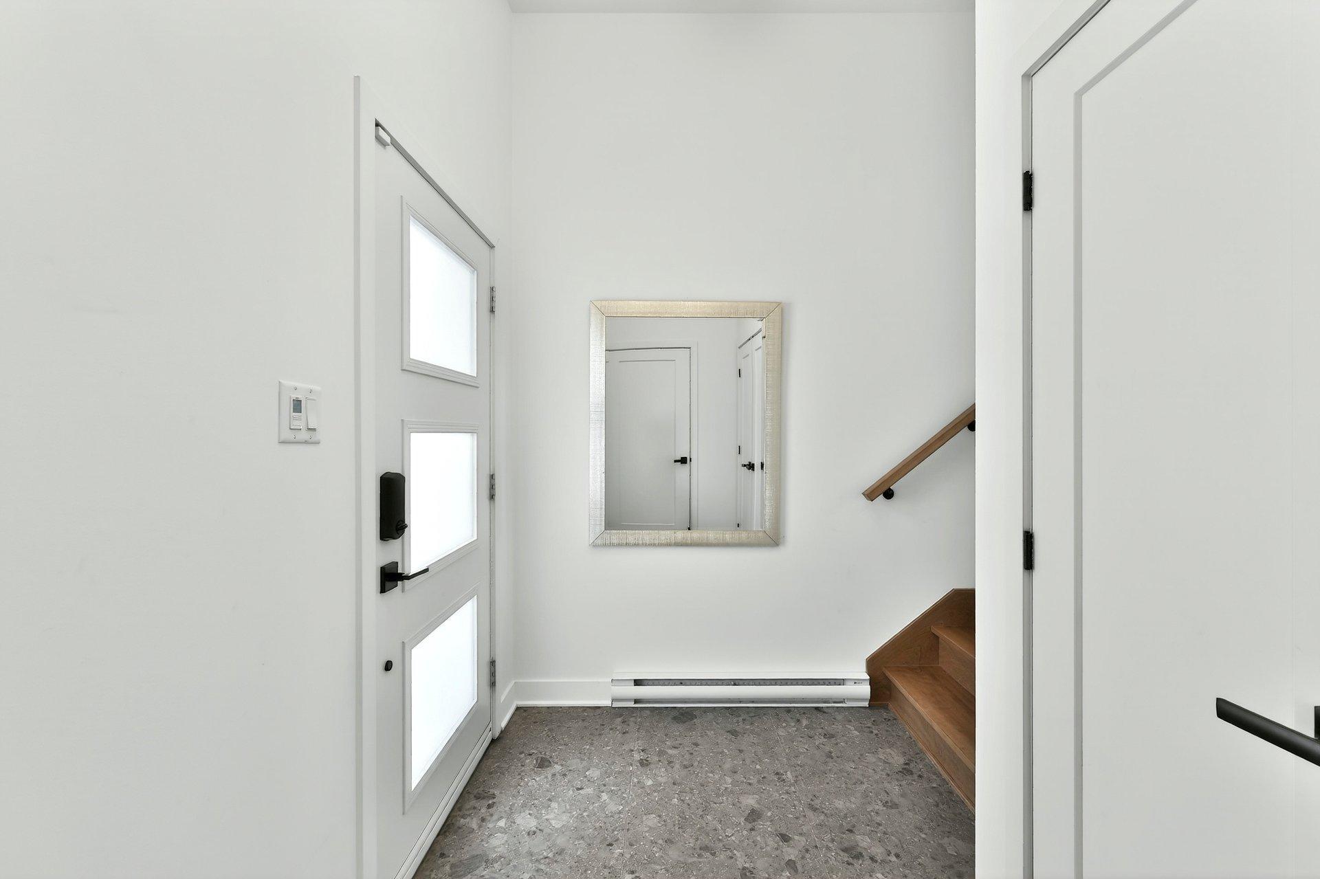 









3875


Rue Léon-Landry

,
Sainte-Julienne,




QC
J0K2T0

