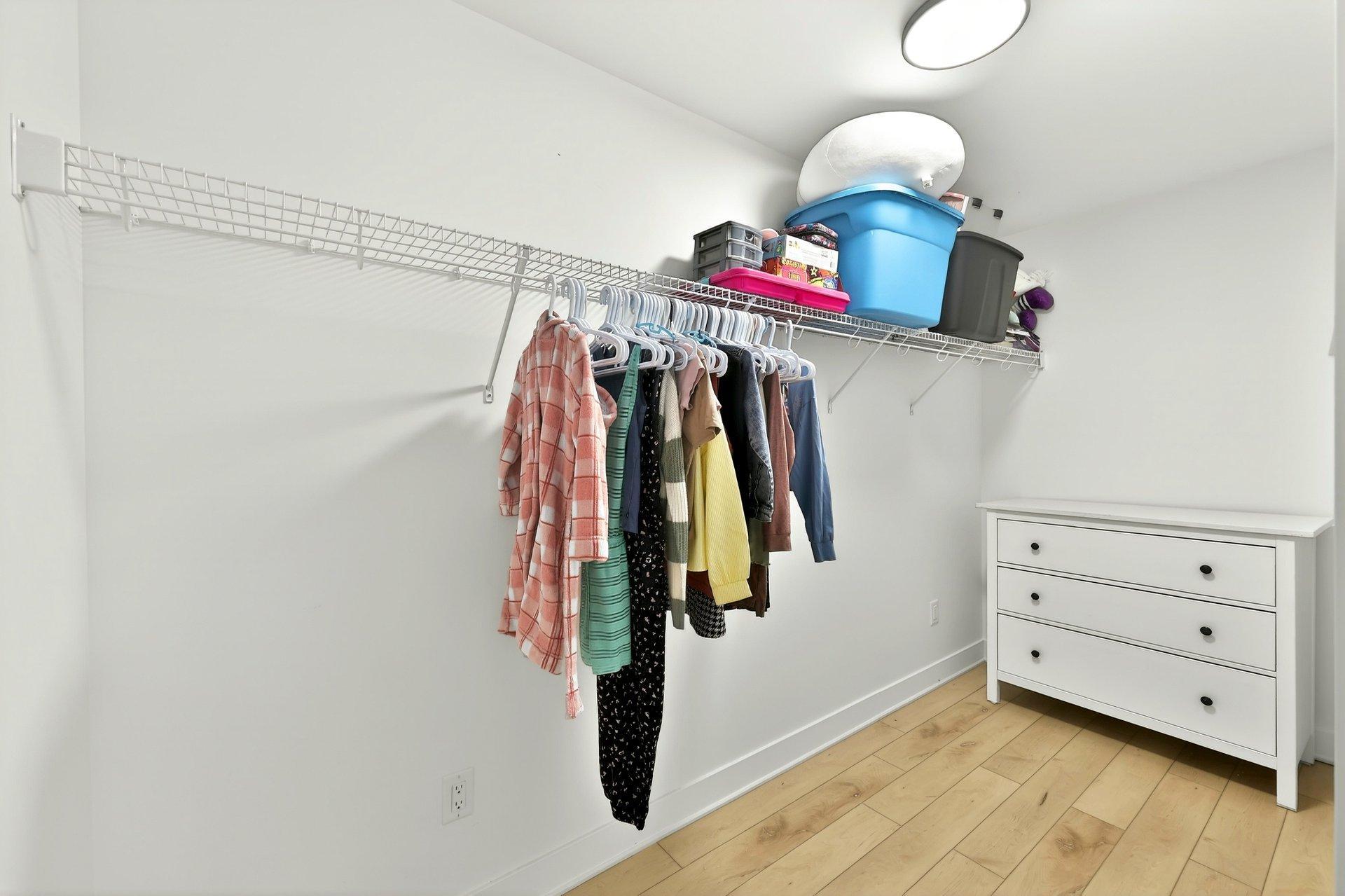 









3875


Rue Léon-Landry

,
Sainte-Julienne,




QC
J0K2T0

