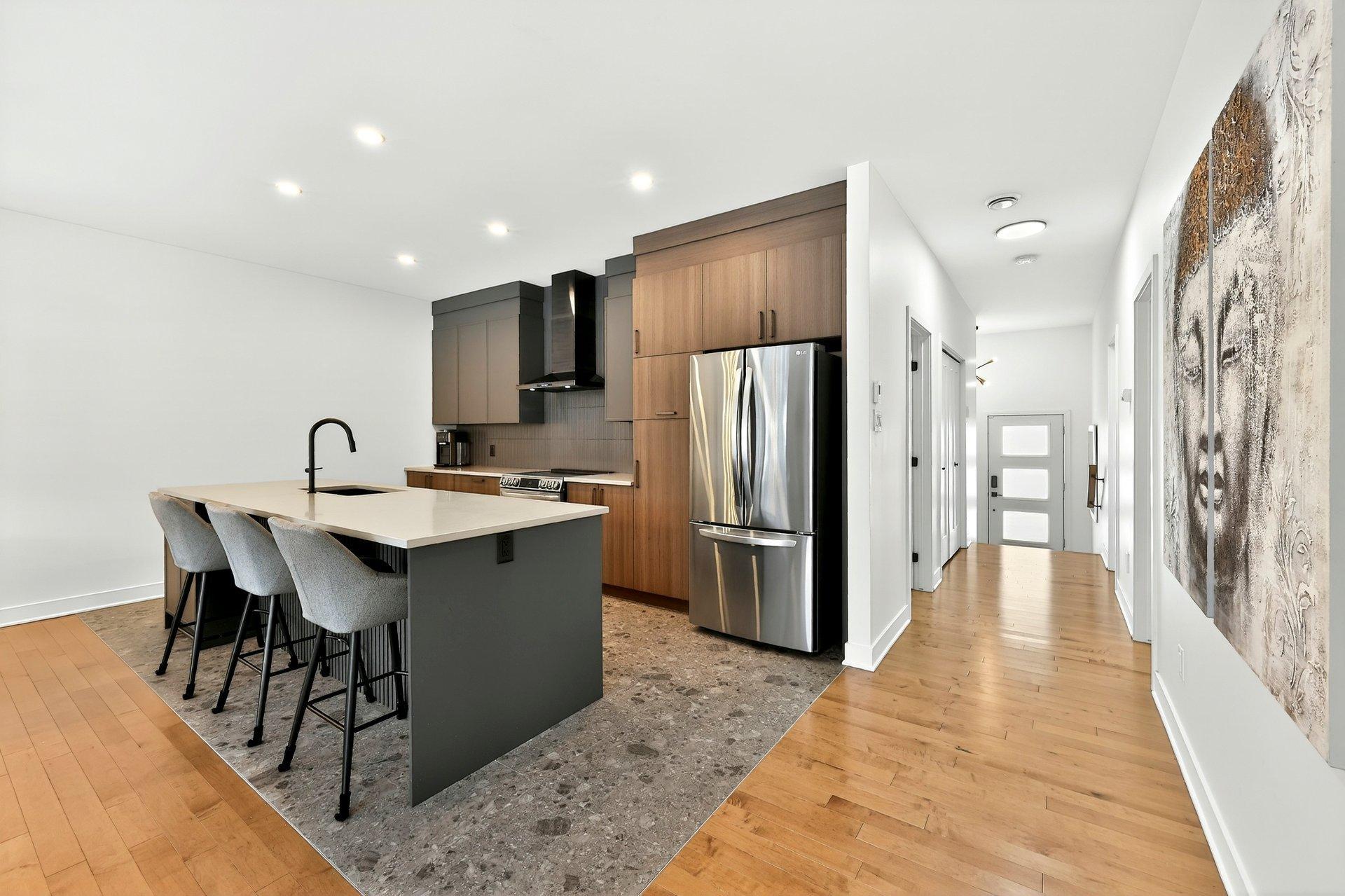 









3875


Rue Léon-Landry

,
Sainte-Julienne,




QC
J0K2T0

