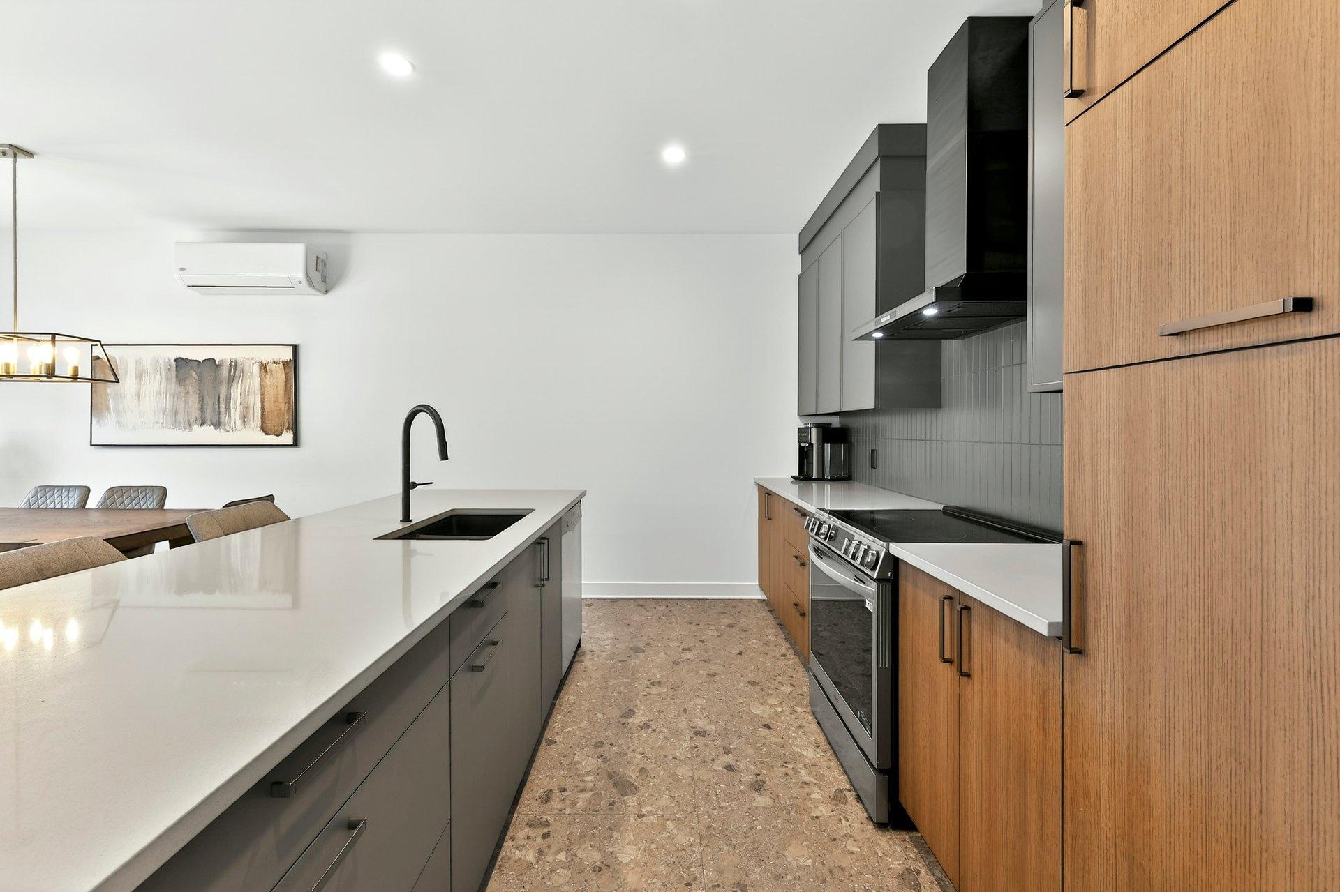 









3875


Rue Léon-Landry

,
Sainte-Julienne,




QC
J0K2T0

