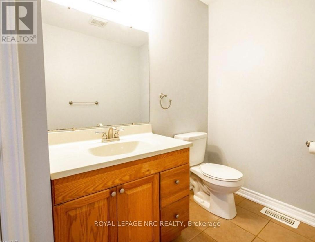 












3090 DORCHESTER ROAD

,
Niagara Falls (Stamford),




Ontario
L2J2Z7

