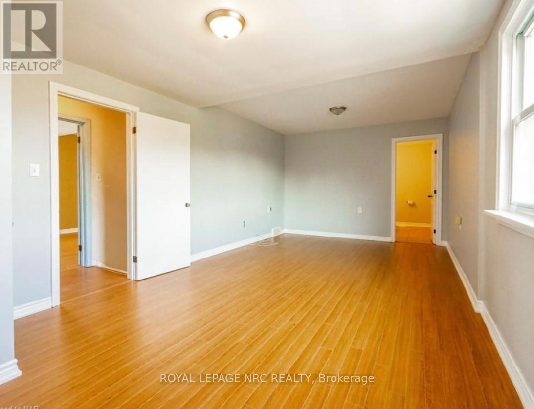 












3090 DORCHESTER ROAD

,
Niagara Falls (Stamford),




Ontario
L2J2Z7

