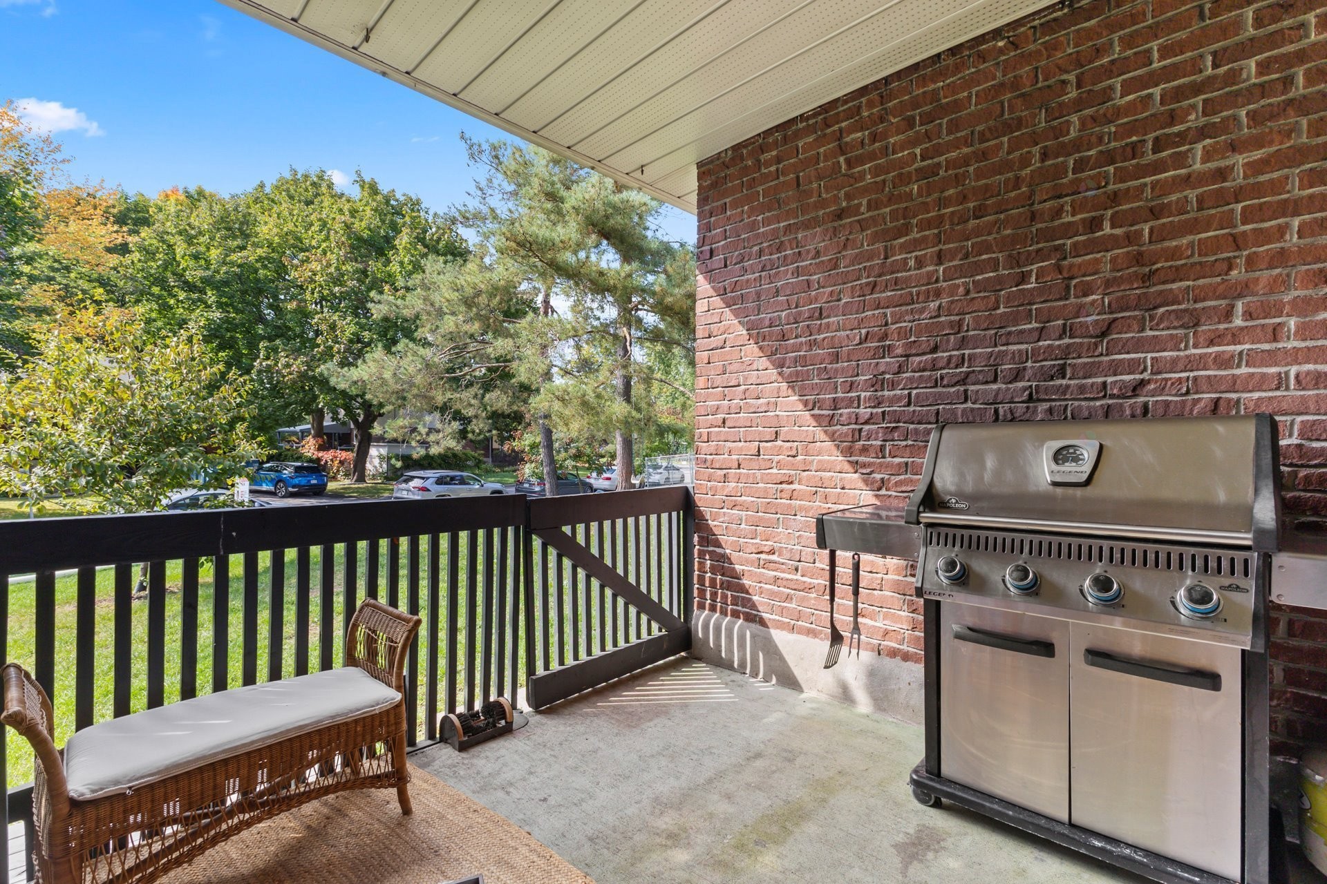 









11


Boul. Kirkland

, 110,
Kirkland,




QC
H9J1N2

