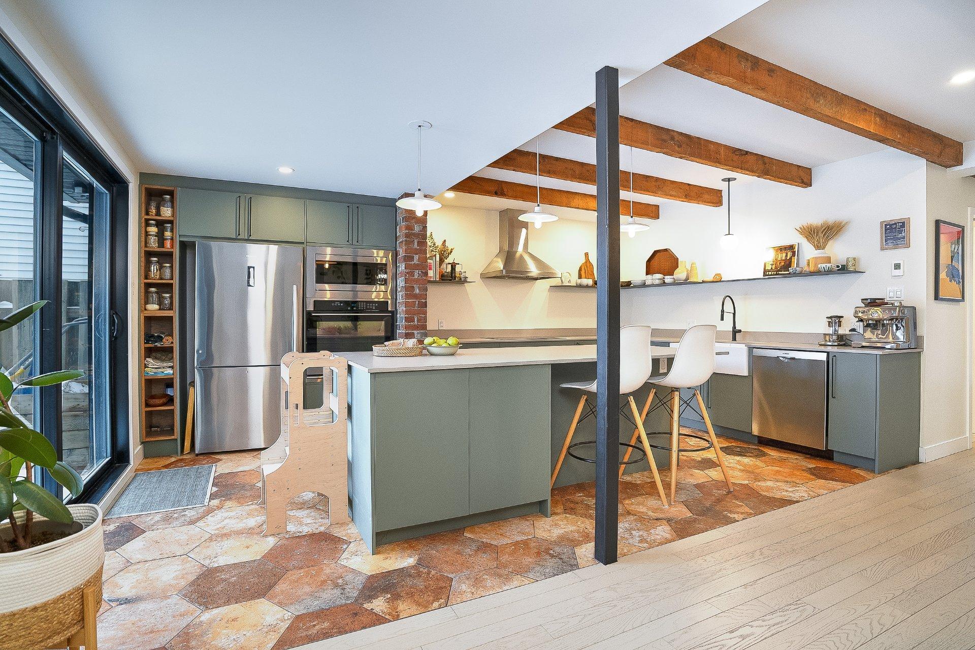 









552


Rue de la Congrégation

,
Montréal (Le Sud-Ouest),




QC
H3K2H9

