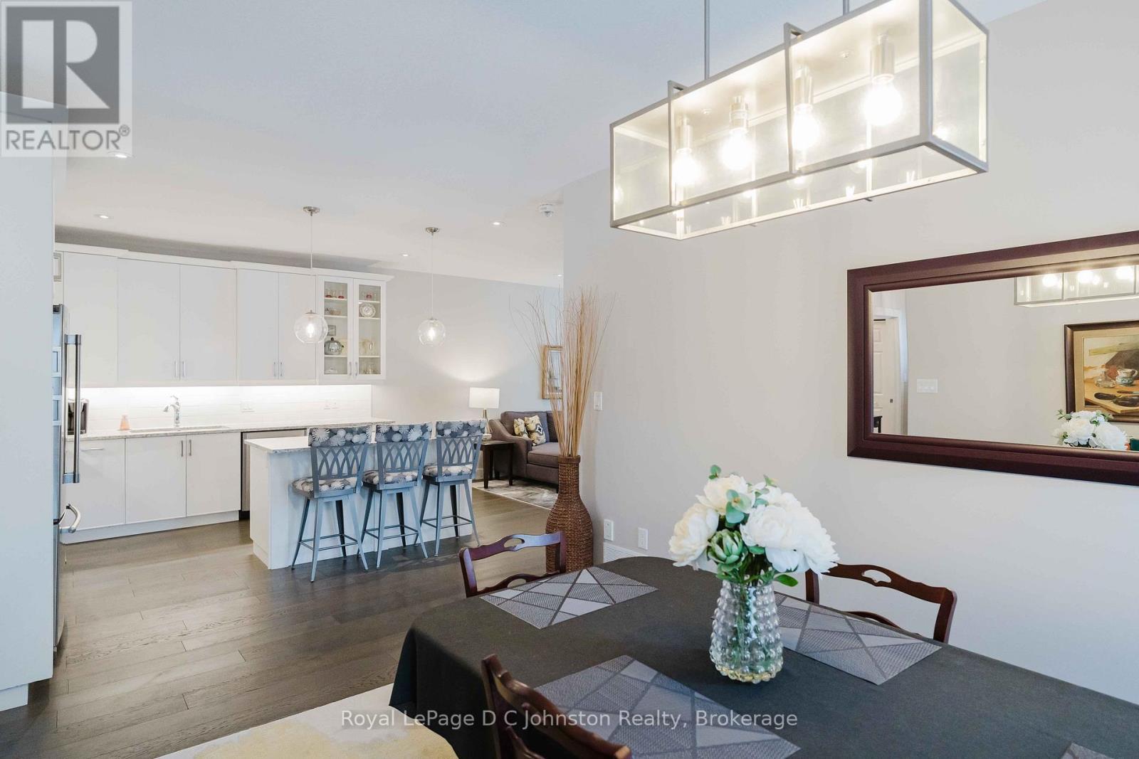 












315 STICKEL STREET

,
Saugeen Shores,




Ontario
N0H2C1

