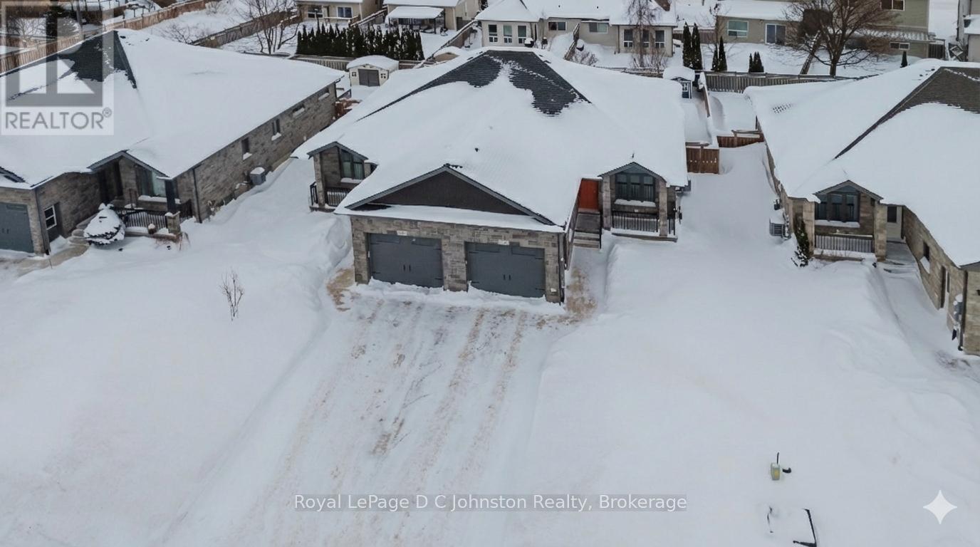 












315 STICKEL STREET

,
Saugeen Shores,




Ontario
N0H2C1

