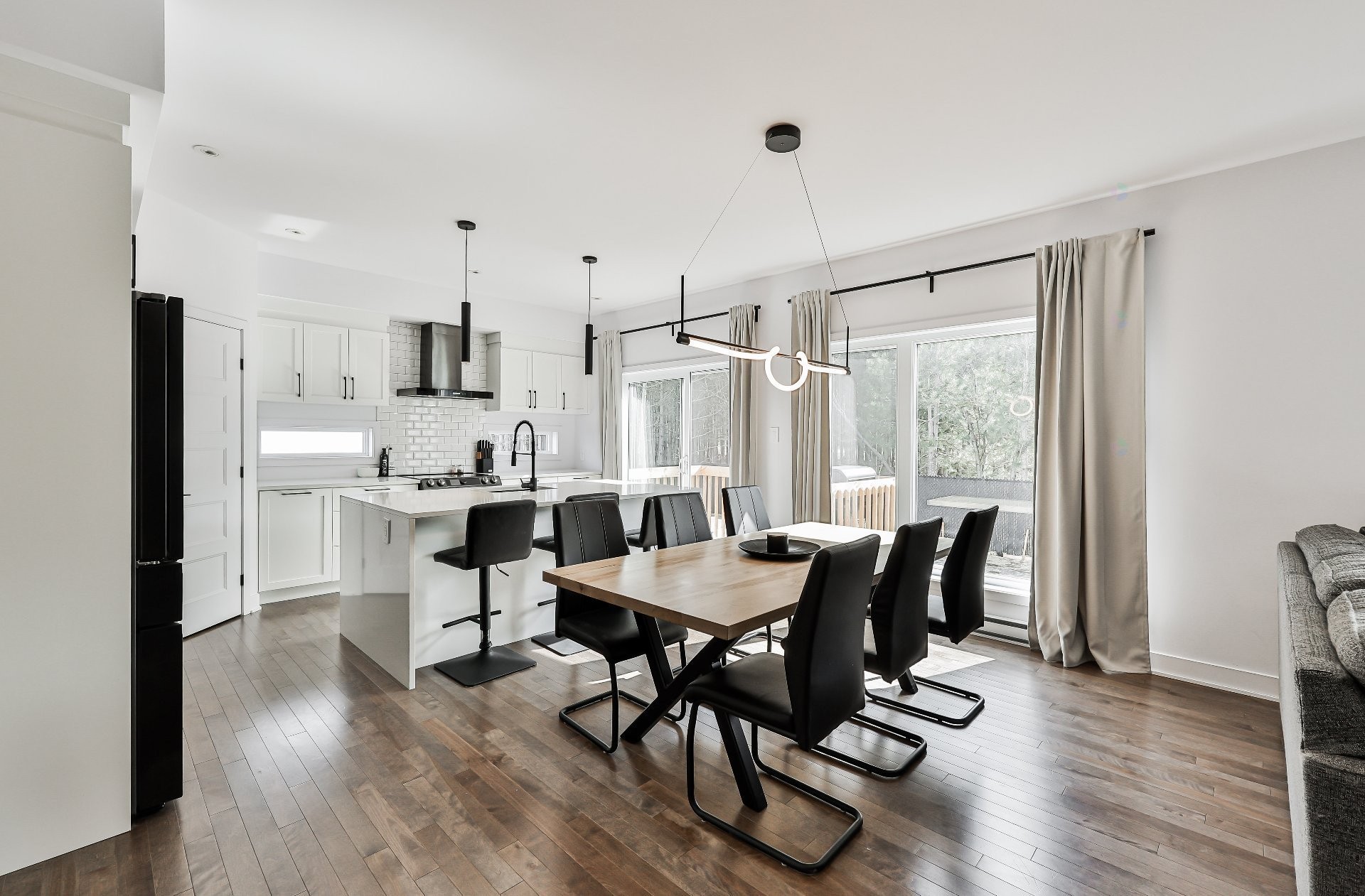 












Rue du Faubourg

,
Saint-Jérôme,




QC
J5L0H9

