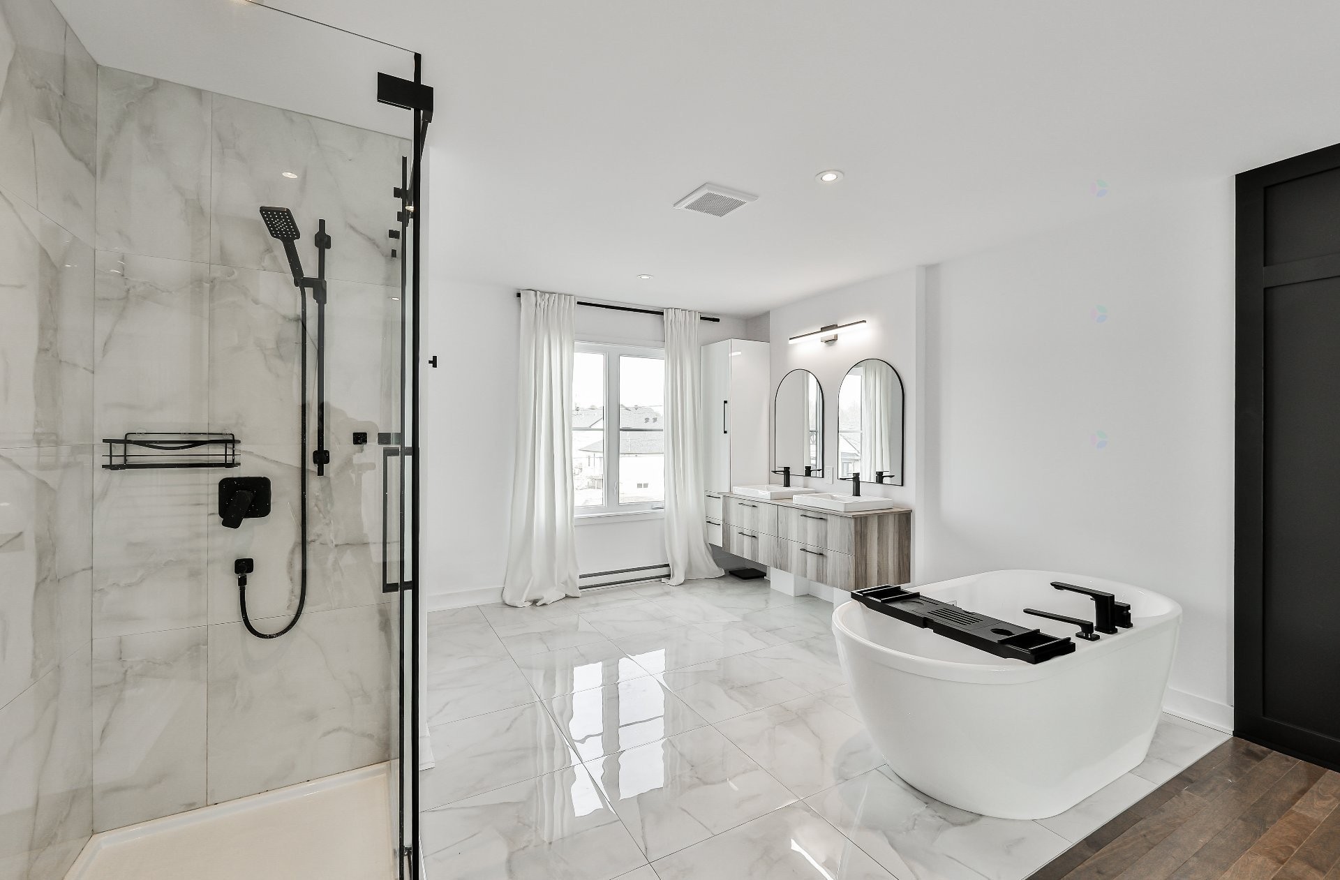 












Rue du Faubourg

,
Saint-Jérôme,




QC
J5L0H9

