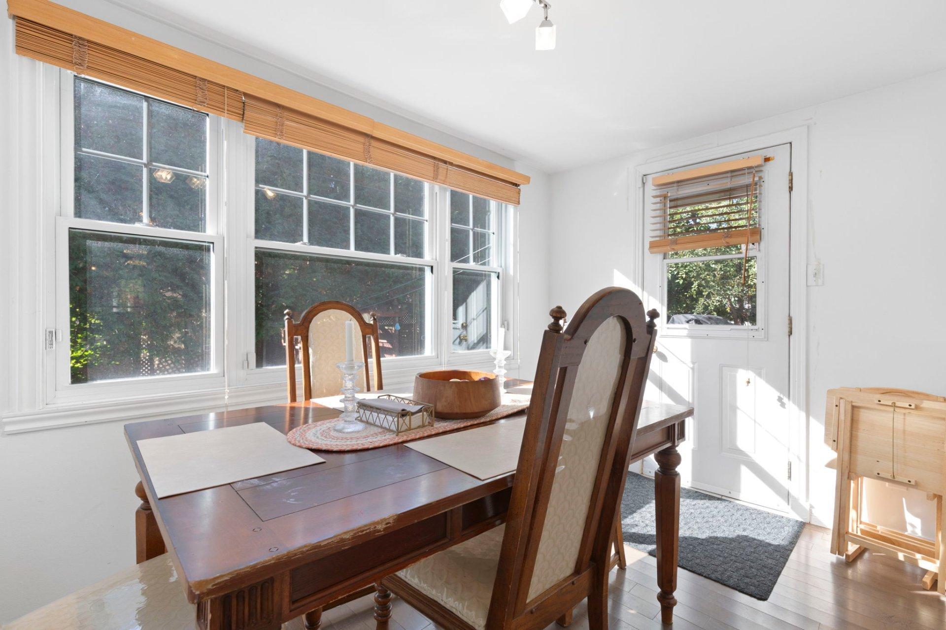 









1410


Rue Jolicoeur

,
Montréal (Le Sud-Ouest),




QC
H4E1W7

