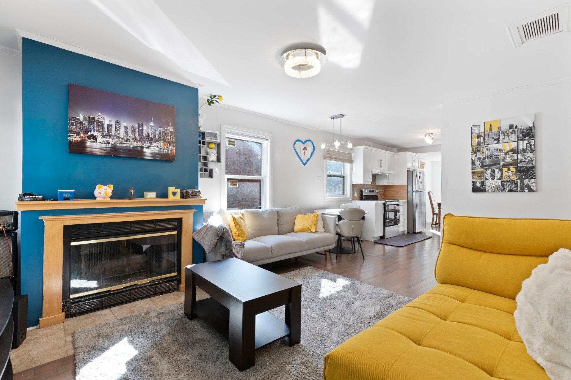 









1410


Rue Jolicoeur

,
Montréal (Le Sud-Ouest),




QC
H4E1W7

