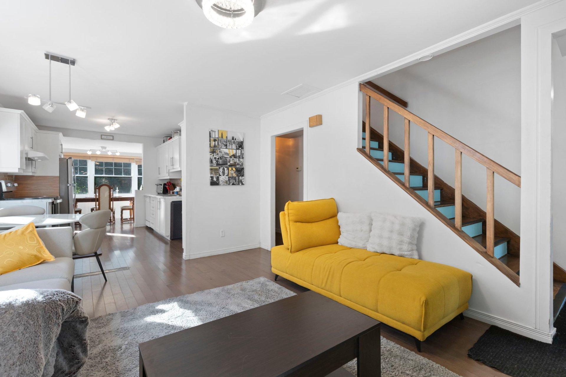 









1410


Rue Jolicoeur

,
Montréal (Le Sud-Ouest),




QC
H4E1W7

