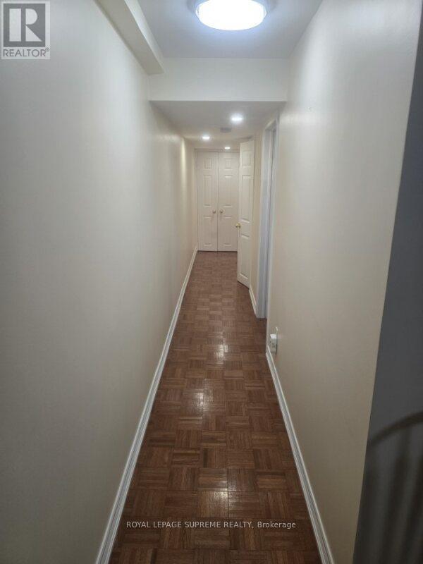 












BASEMENT - 10 ESTORIL TERRACE

,
Toronto,




Ontario
M6N5E2

