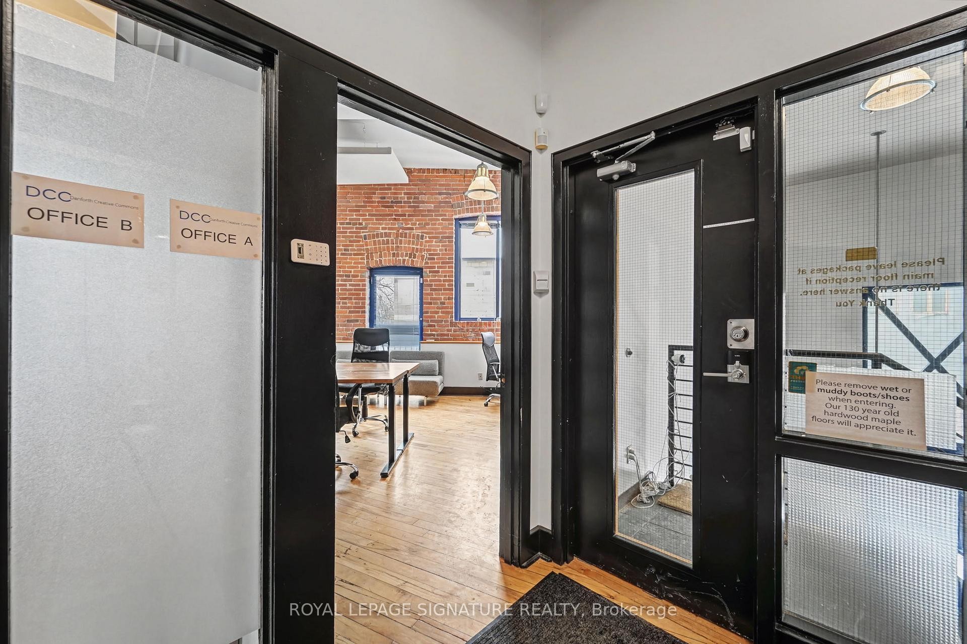 









259


Danforth

Avenue, Office A,
Toronto,




ON
M4K 2X4

